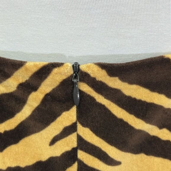 Talbots Pencil Skirt Size 14P Y2K Zebra Print Velvet - Picture 8 of 13
